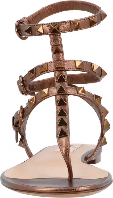 Valentino Garavani Sandalen Rockstud Open Toe Sandals Bronze in bruin