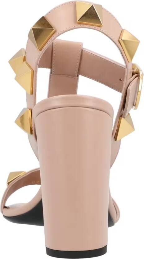 Valentino Garavani Sandalen Roman Stud Sandals 90Mm Nude in beige