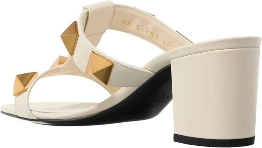 Valentino Garavani Sandalen Roman Stud Sandals in wit