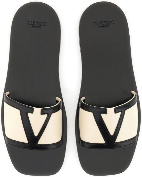 Valentino Garavani Sandalen Viva Superstar Slide Sandal With Contrasting Emble in beige