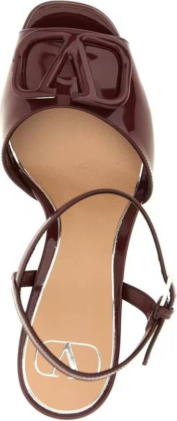 Valentino Garavani Sandalen Vlogo Signature Sandals in grijs