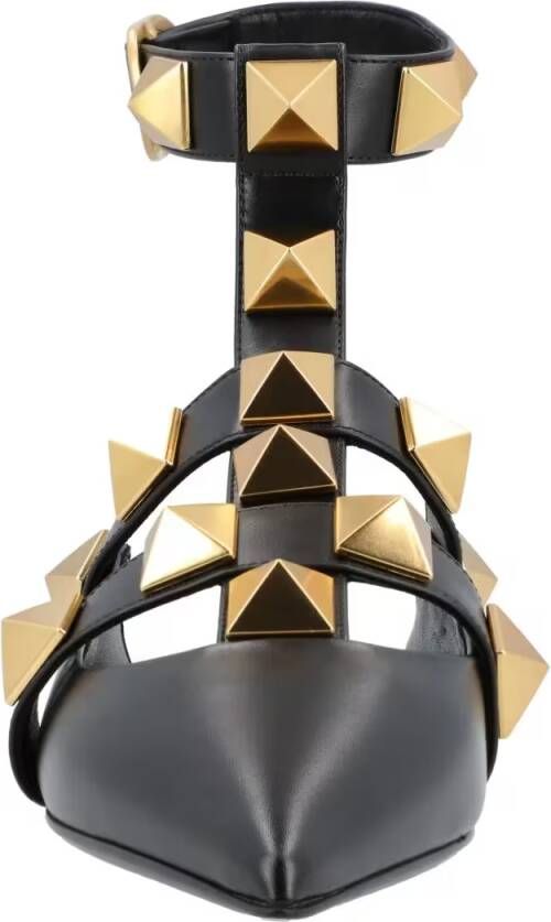 Valentino Garavani Slippers & Mules Black Ballerinas With Iconic Roman Stud Rivets in zwart