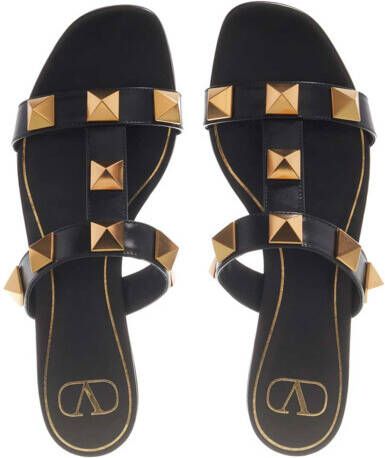 Valentino Garavani Slippers Roman Stud Slide Sandals in zwart