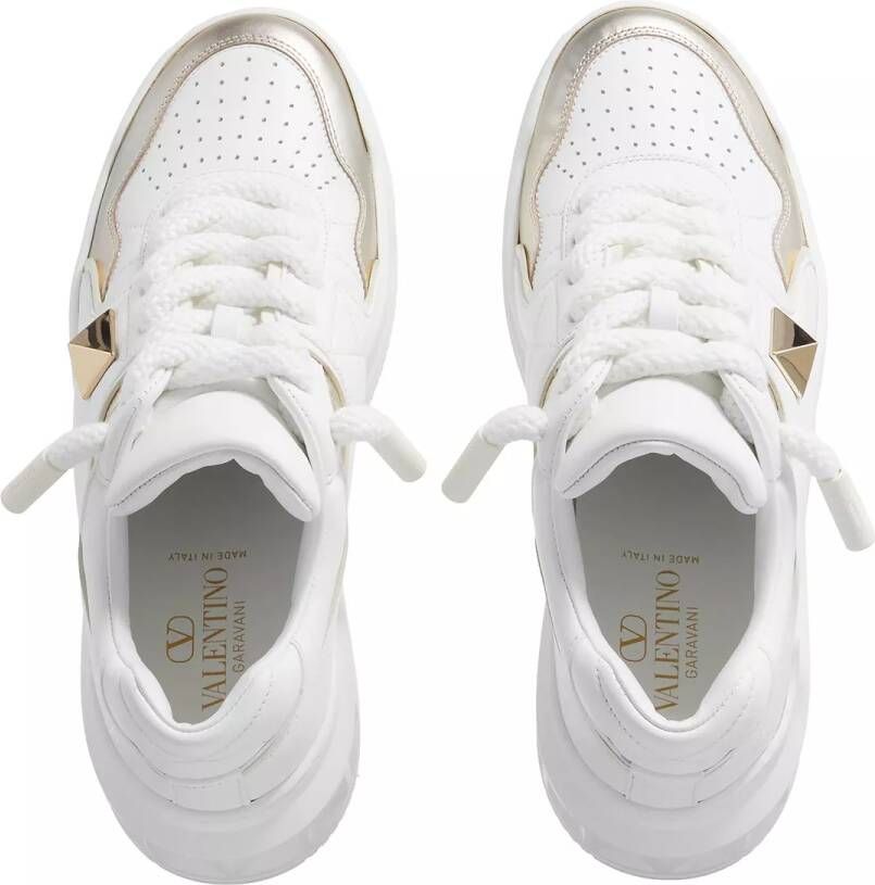 Valentino Garavani Sneakers Sneaker One Stud Large in goud