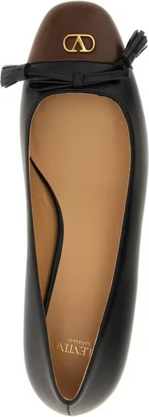Valentino Garavani 'Valet Du Roi' Ballet Flats in zwart