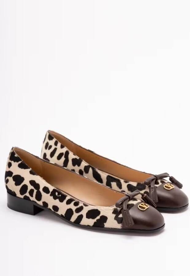 Valentino Garavani `Vg Valet Du Roi` Ballerinas in bruin