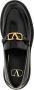 Valentino Garavani 'Vlogo Signature' Loafers in zwart - Thumbnail 2