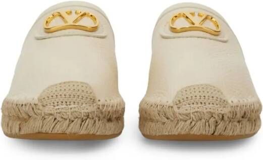 Valentino Garavani "Vlogo Signature" Mule in beige