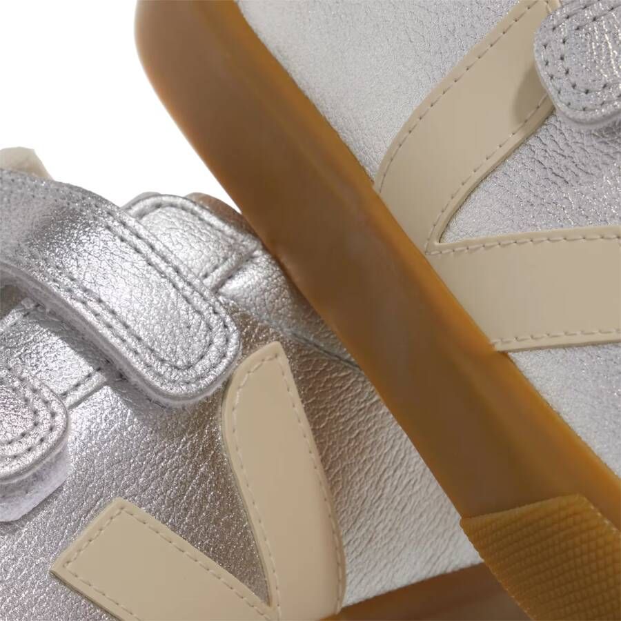 Veja Low-Top Sneakers Recife Logo in zilver