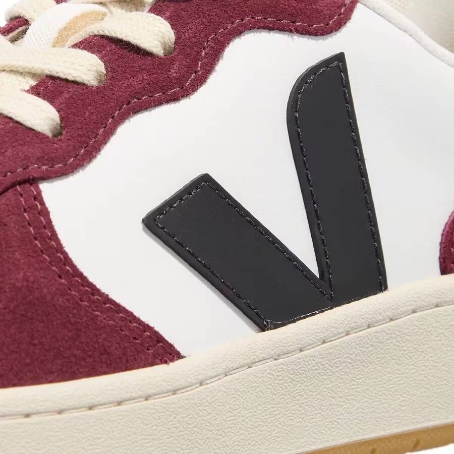 Veja Low-Top Sneakers V-10 in rood