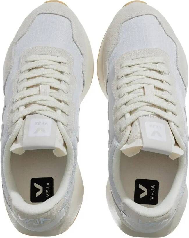 Veja Sneakers Paulistana in beige