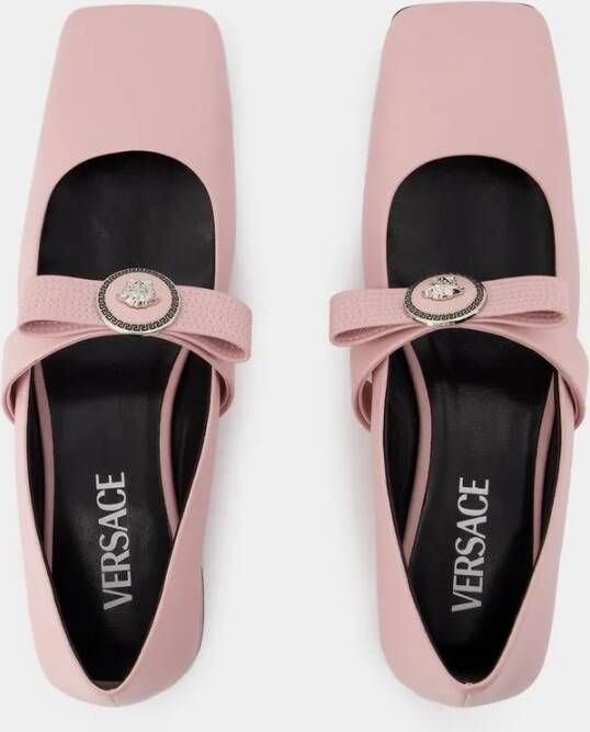 Versace Ballerinas Leather Pink in roze