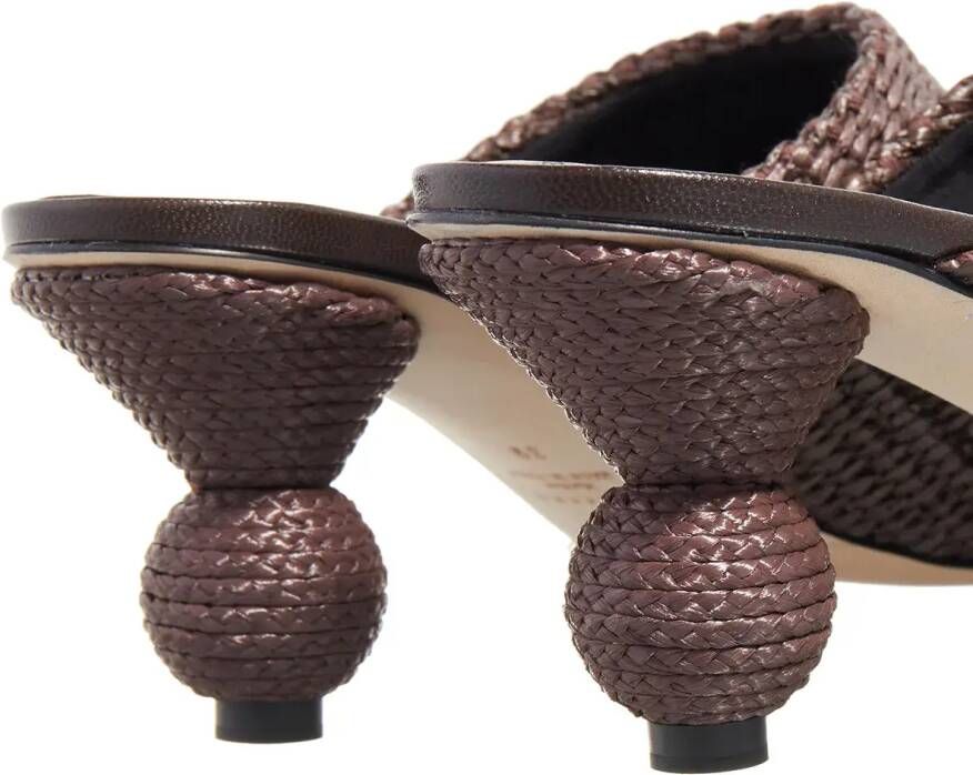 WEEKEND Max Mara Low-Top Sneakers Fred in bruin