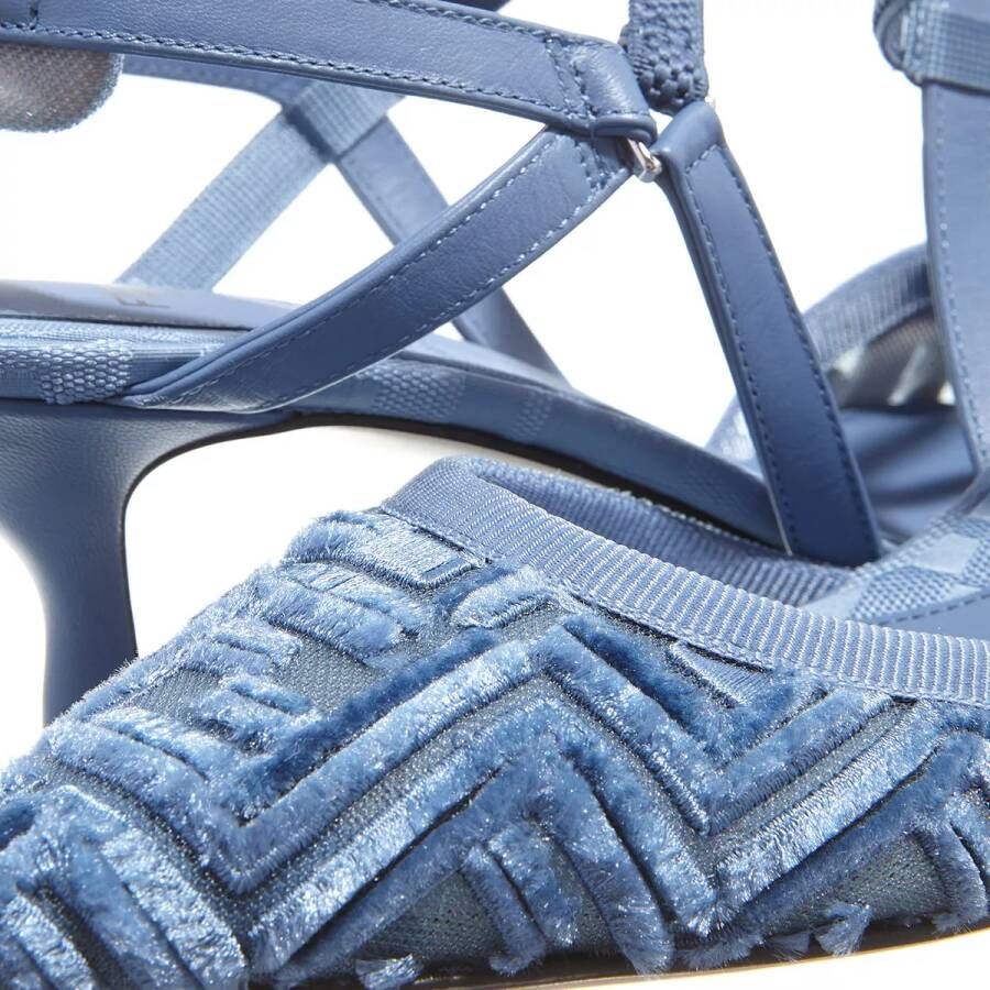 Fendi Sandalen Colibiri Lite Heel in blauw