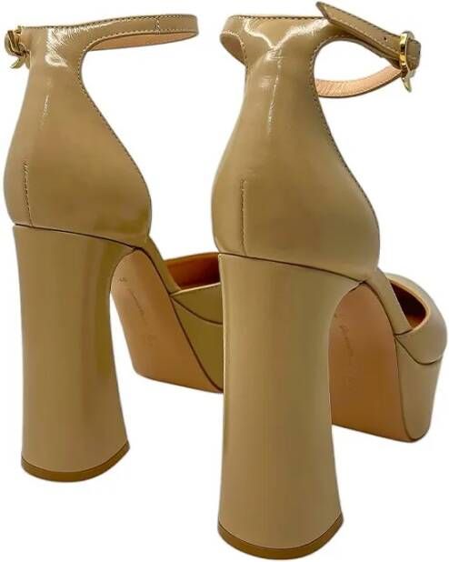 Gianvito Rossi Sandalen Hilary Platforms 70 in beige