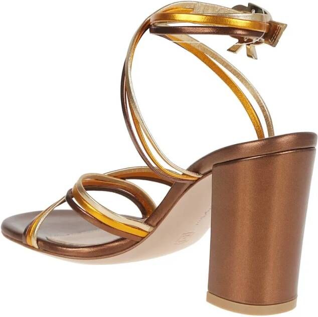 Gianvito Rossi Sandalen Metallic-Effect Leather Sandal in bruin