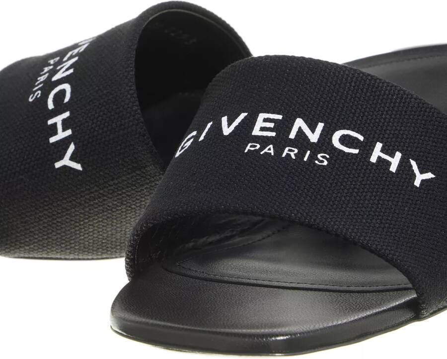 Givenchy Slippers 4G Heel Sandal in zwart