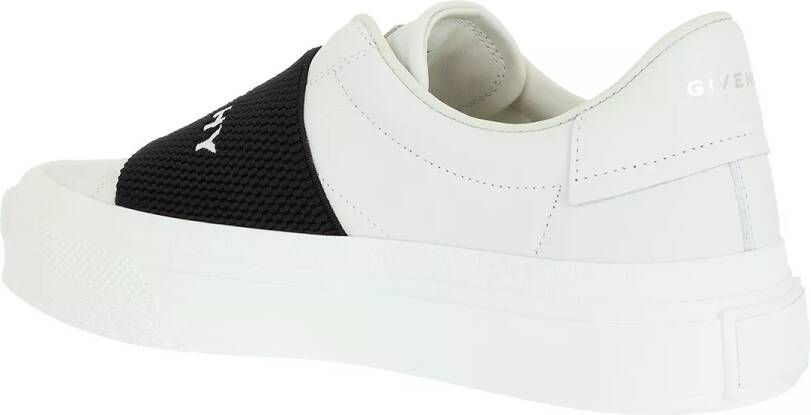 Givenchy Sneakers Slip On Sneakers in wit