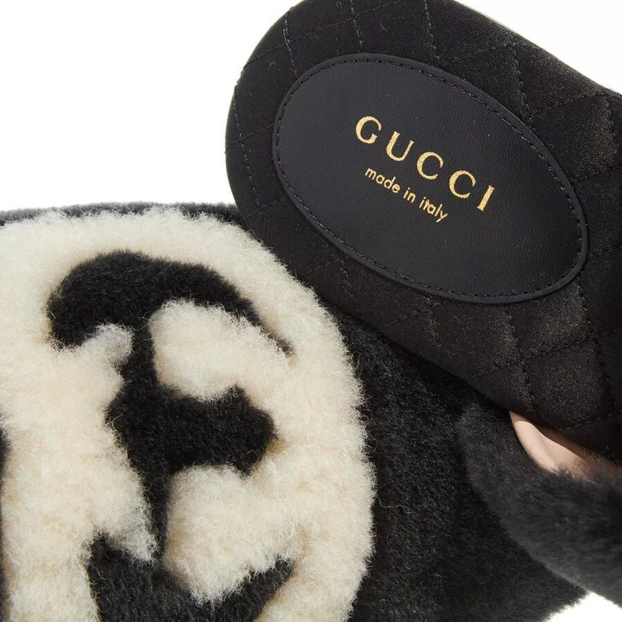 Gucci Slippers Interlocking G Slippers in zwart