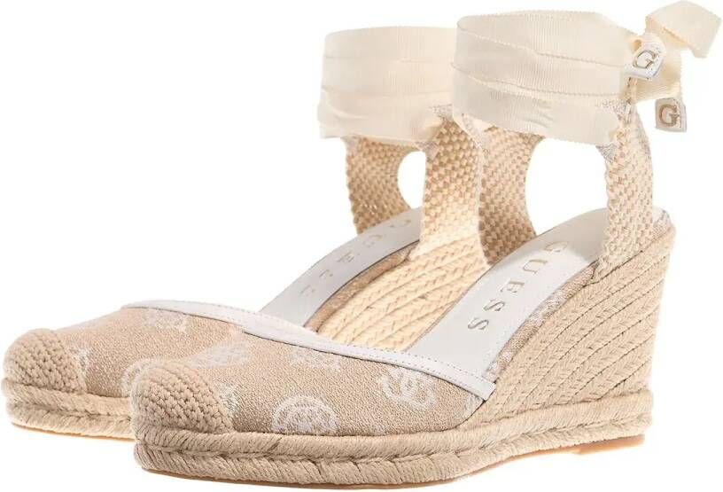 Guess Sandalen met hak Cyrena in beige