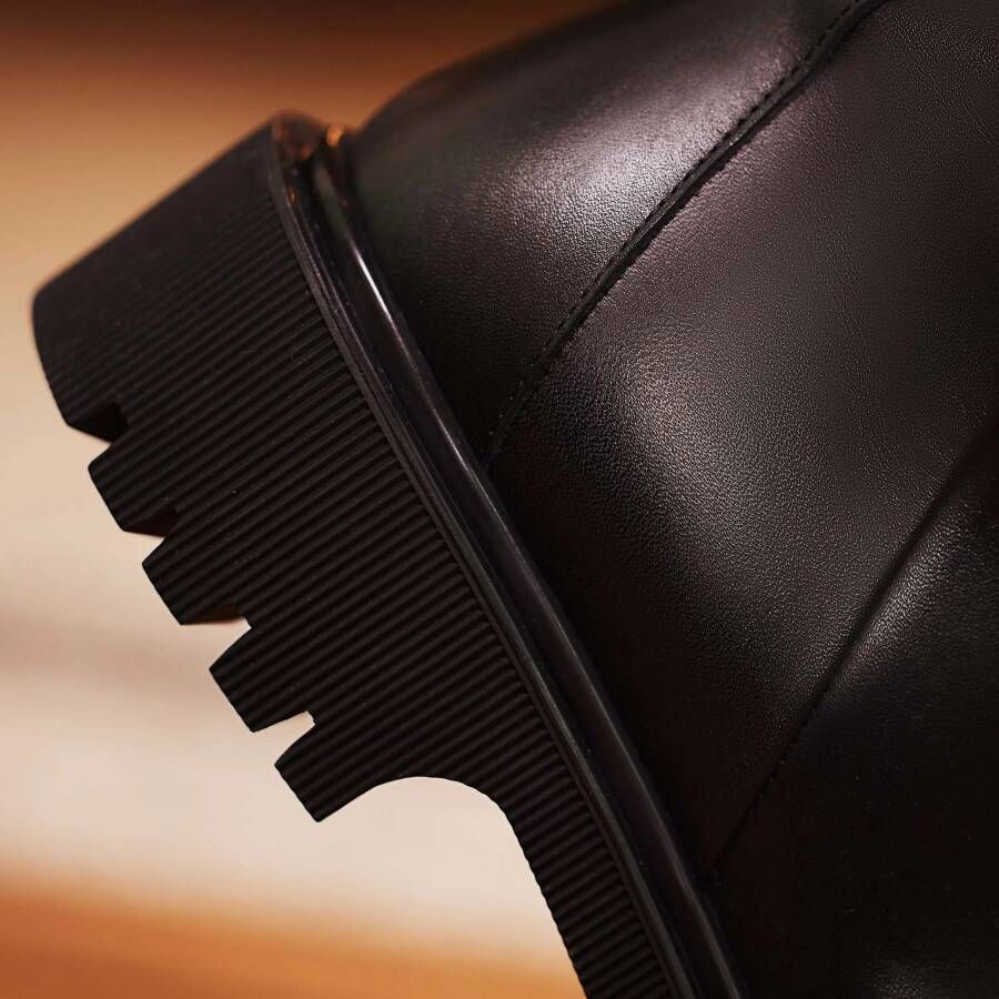 Isabel Bernard Boots Vendôme Riva Hohe Stiefel in zwart