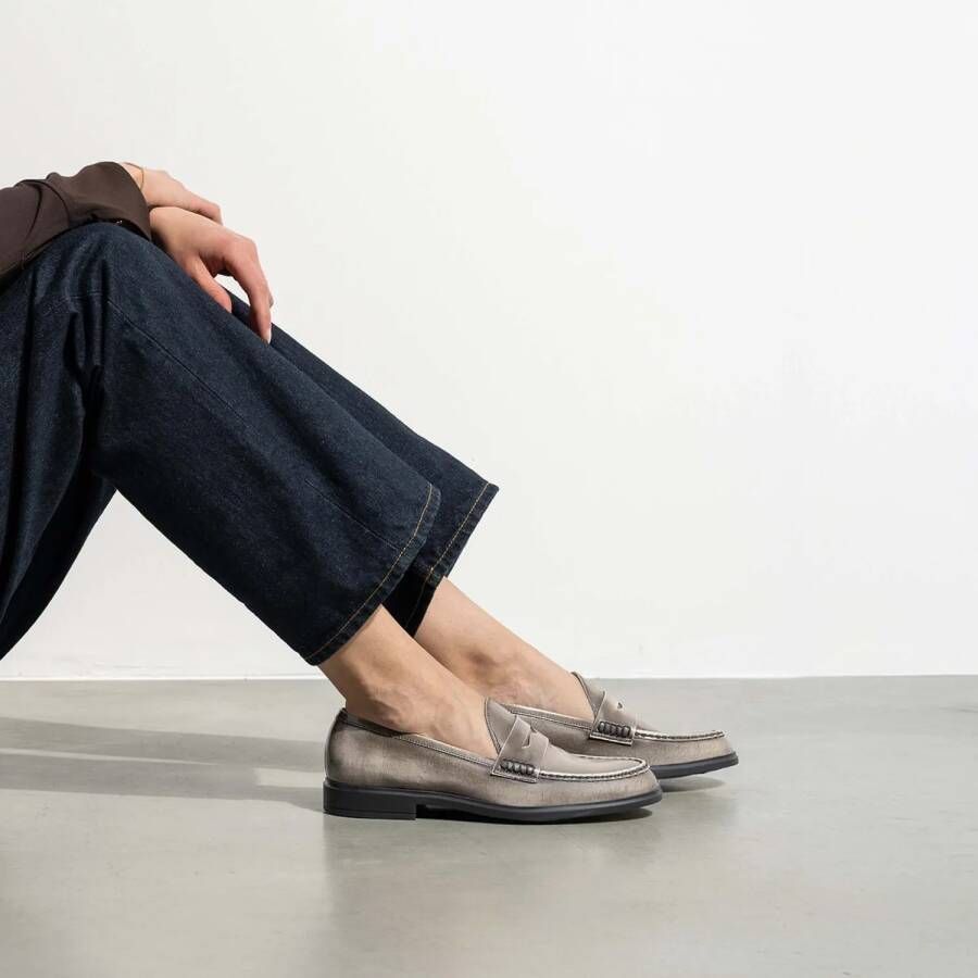 Isabel Bernard Low-Top Sneakers Vendôme Blandine Loafers in crème