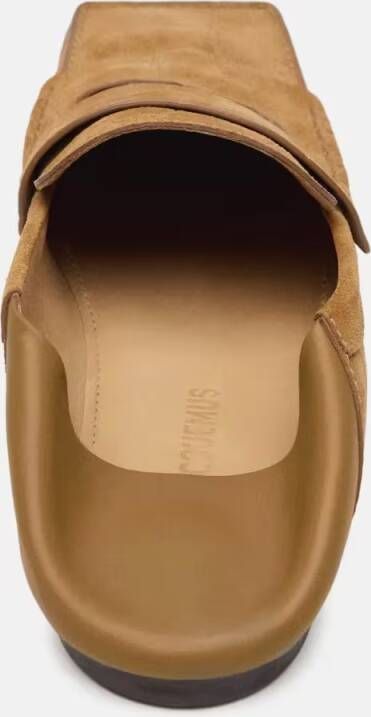 Jacquemus Les Mocassins Carre in bruin