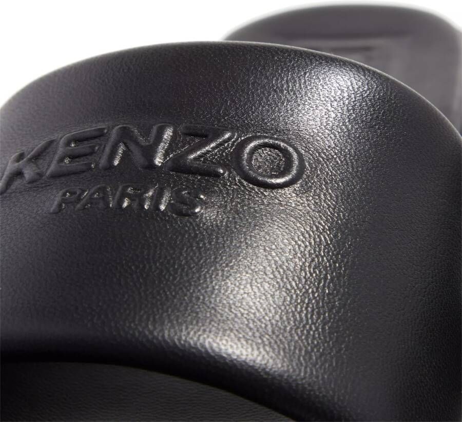 Kenzo Slippers Oki Flat Mules in zwart