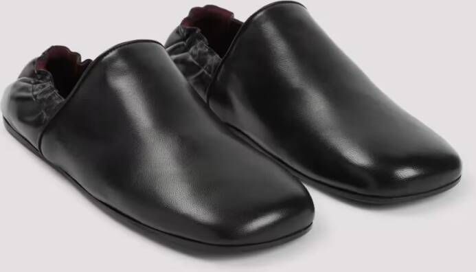 Khaite Refined Black Goat Leather Ballerinas in zwart