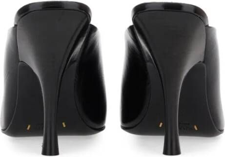 Khaite Slippers & Mules "Colt" Mules in zwart