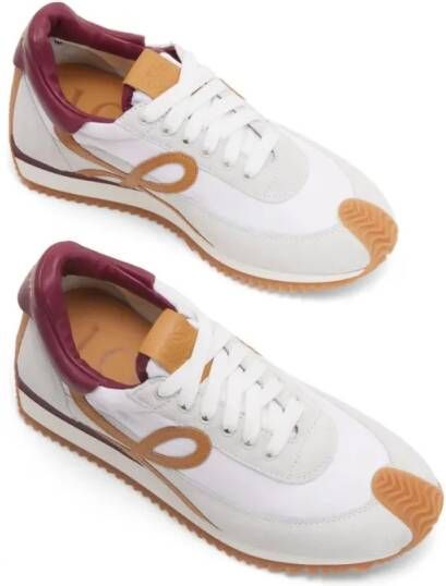 Loewe Low-Top Sneakers Flow Runner in wit