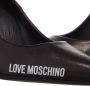 Love Moschino Pumps & high heels Rubber Logo in zwart - Thumbnail 1