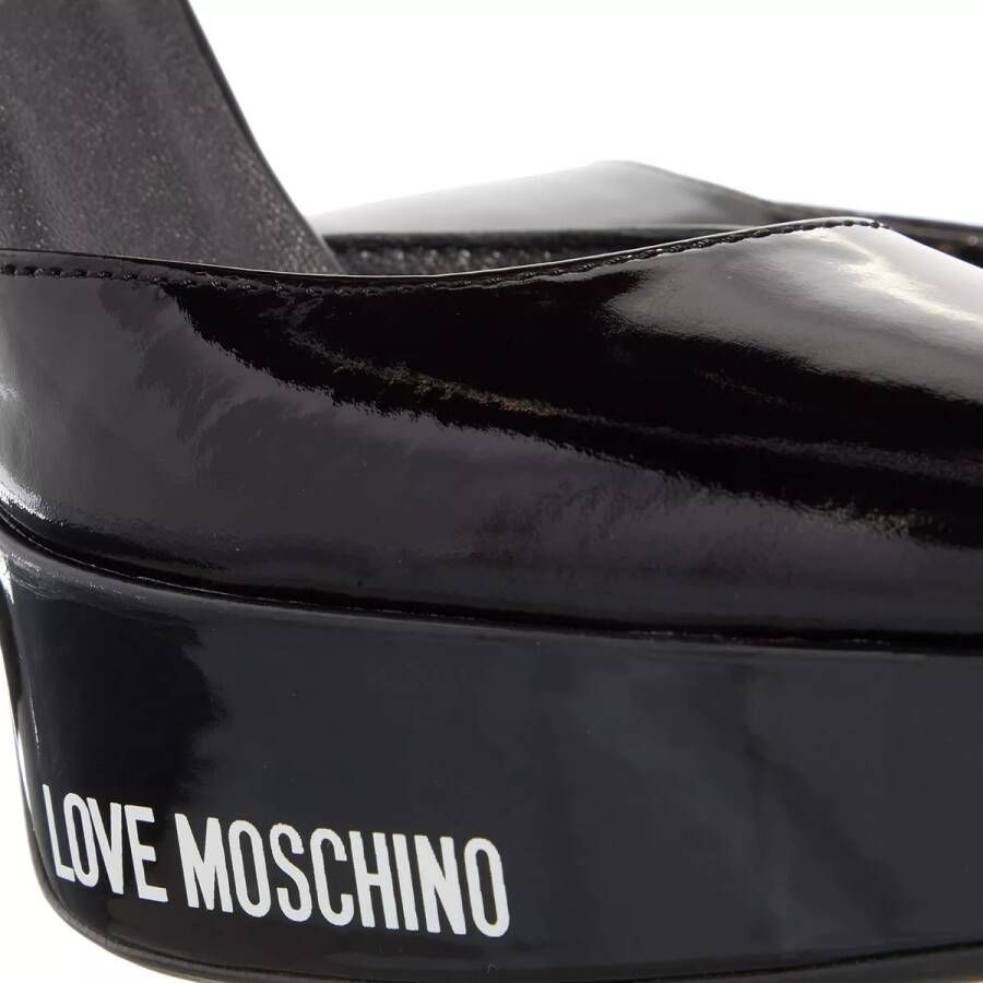 Love Moschino Pumps & high heels Rubber Logo in zwart