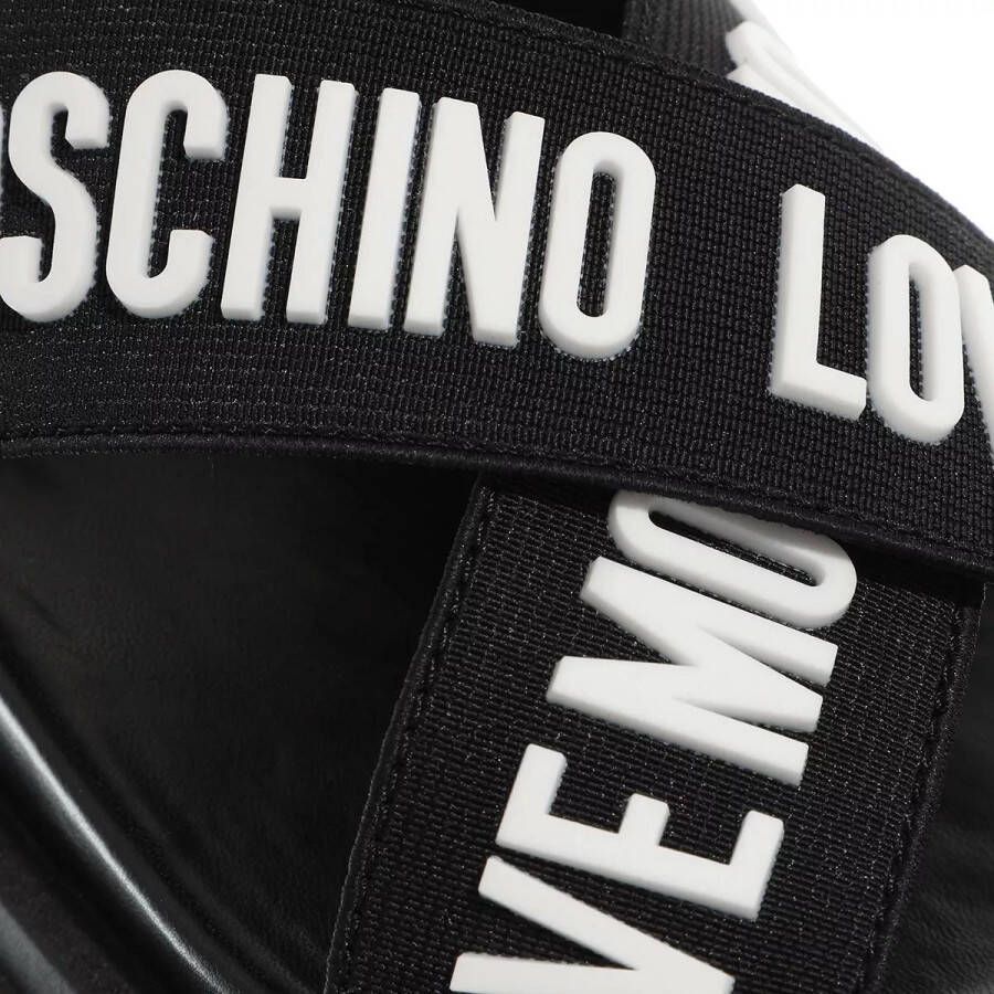 Love Moschino Sneakers San Lod Tassel70 El Logo in black