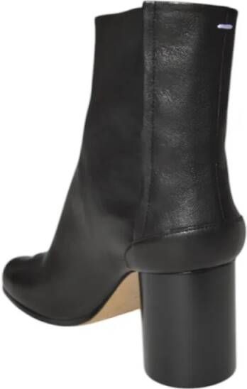 Maison Margiela Boots Black Leather Tabi Boots in zwart