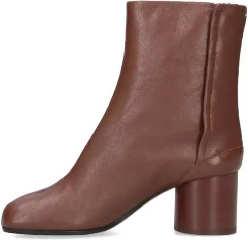 Maison Margiela Boots "Tabi" Ankle Boots Brown in bruin