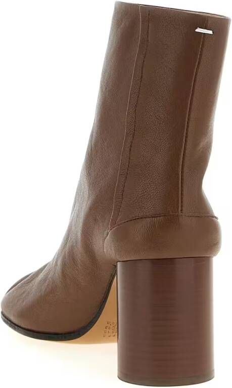 Maison Margiela Boots Tabi' Ankle Boots in bruin