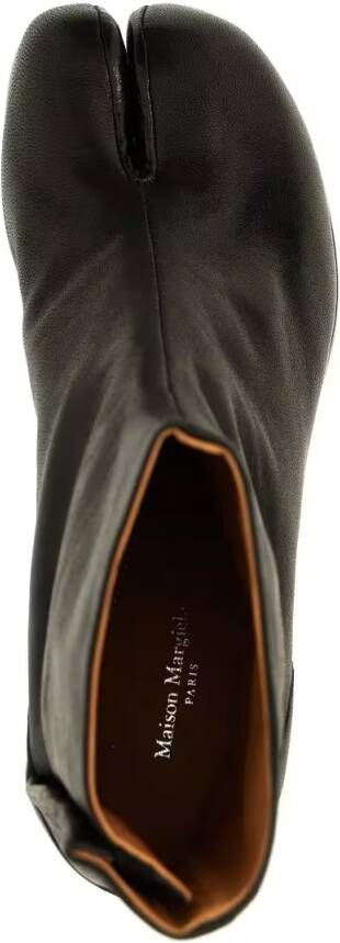 Maison Margiela Boots Tabi' Ankle Boots in zwart