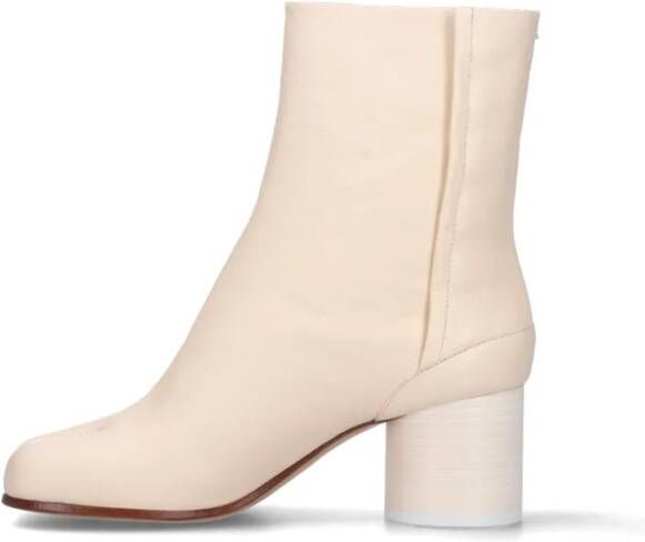 Maison Margiela Boots "Tabi" Boots – White in wit