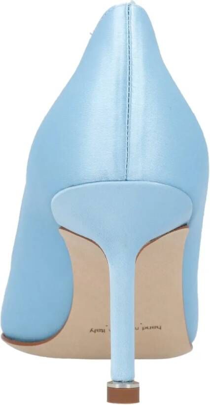 Manolo Blahnik Hoge hakken Hangisi 070 Pump Blue in blauw