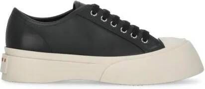 Marni Low-Top Sneakers Black Smooth Leather Sneakers in zwart