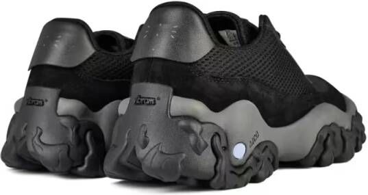 McQ Low-Top Sneakers Icon 0 Crimp Low Sneakers in zwart
