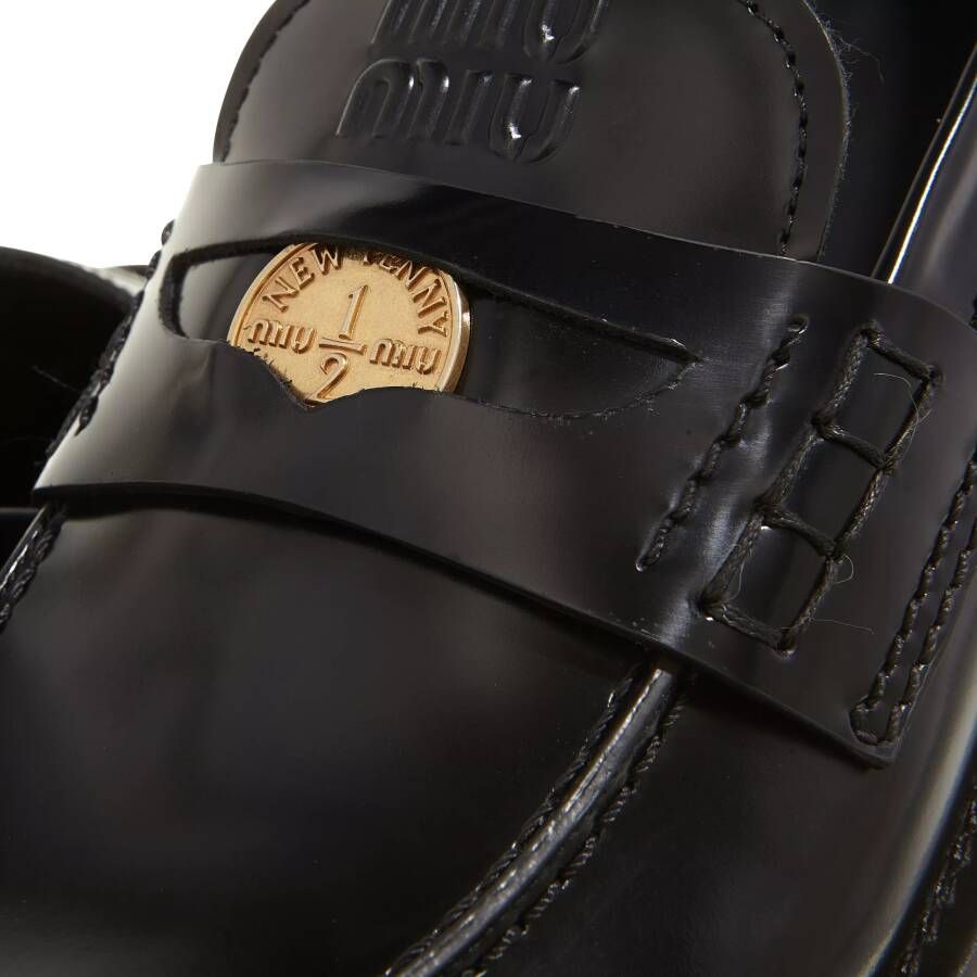 Miu Boots & laarzen Loafers in zwart