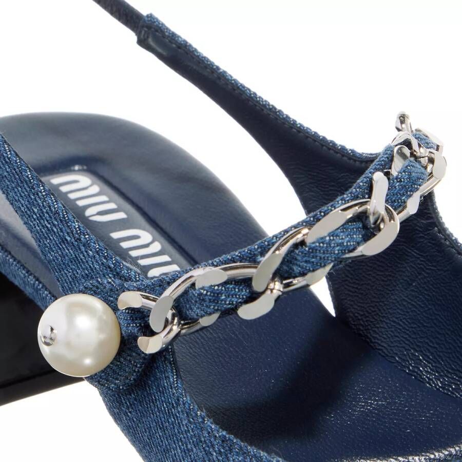 Miu Loafers & ballerina schoenen Slingback Pumps in Patent Leather in blauw