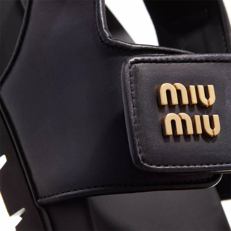 Miu Sandalen Logo Plaque Open Toe Sandals in zwart