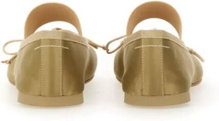 MM6 Maison Margiela Anatomical Dancer Shoes in bruin