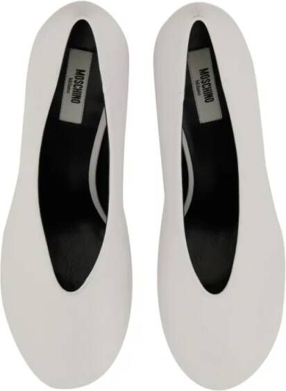 Moschino Hoge hakken Decollete "Duck" Pumps in wit
