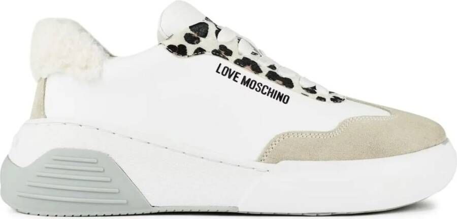 Moschino Low-Top Sneakers Leopard Detail Chunky Sneakers in wit