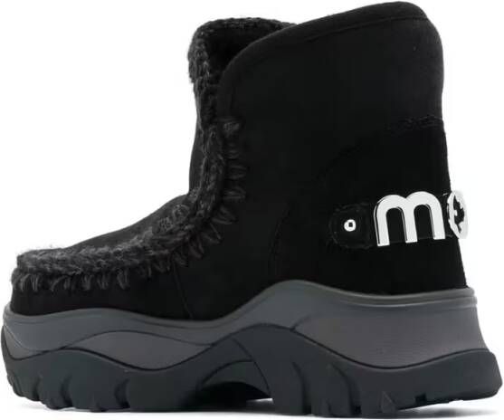 Mou Boots Black Boots With Unique Silhouette in zwart