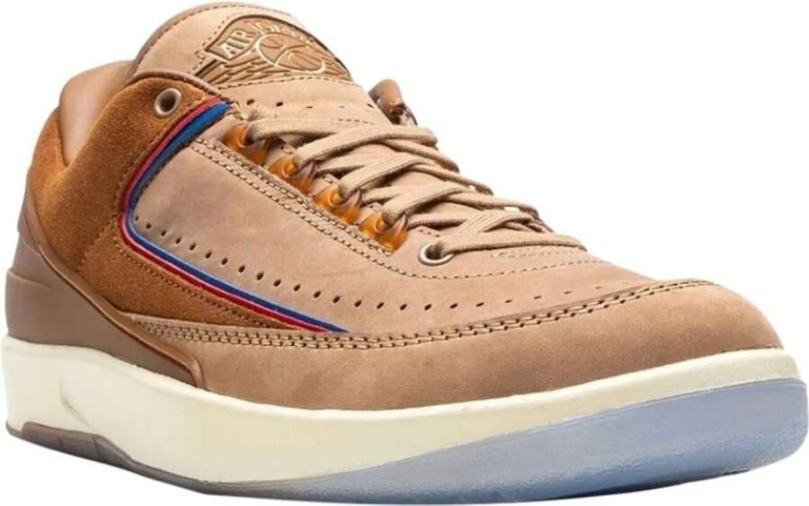 Nike Low-Top Sneakers Air Jordan 2 Retro Low Sp X Two 18 Sneakers in bruin